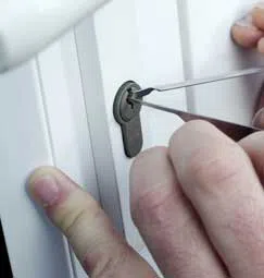 Safe Key Store Hartford, CT 860-973-2374 - 18-Emergency-Opening